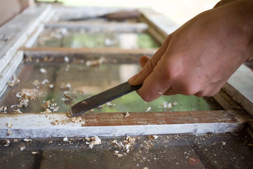 Old But Not Harmless: What You Need to Know About Toxins in Vintage and Antique Finds